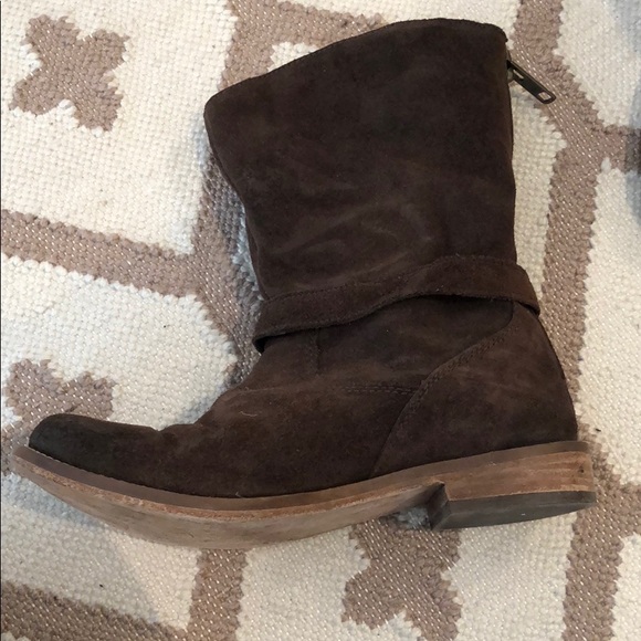 Brown suede mid calf boots size 8 - Picture 3 of 8
